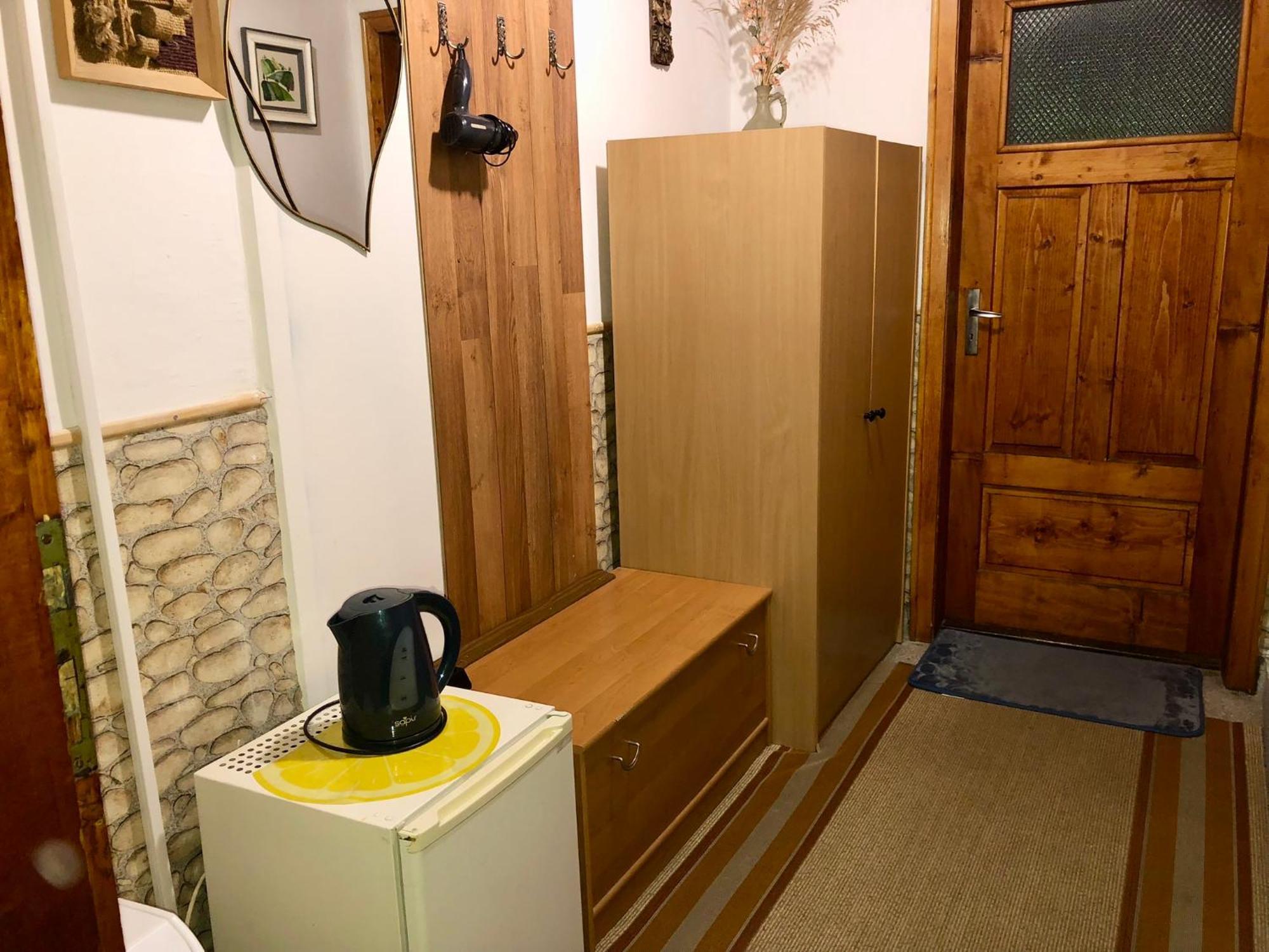 Niya Guest House Beli Iskar Bagian luar foto