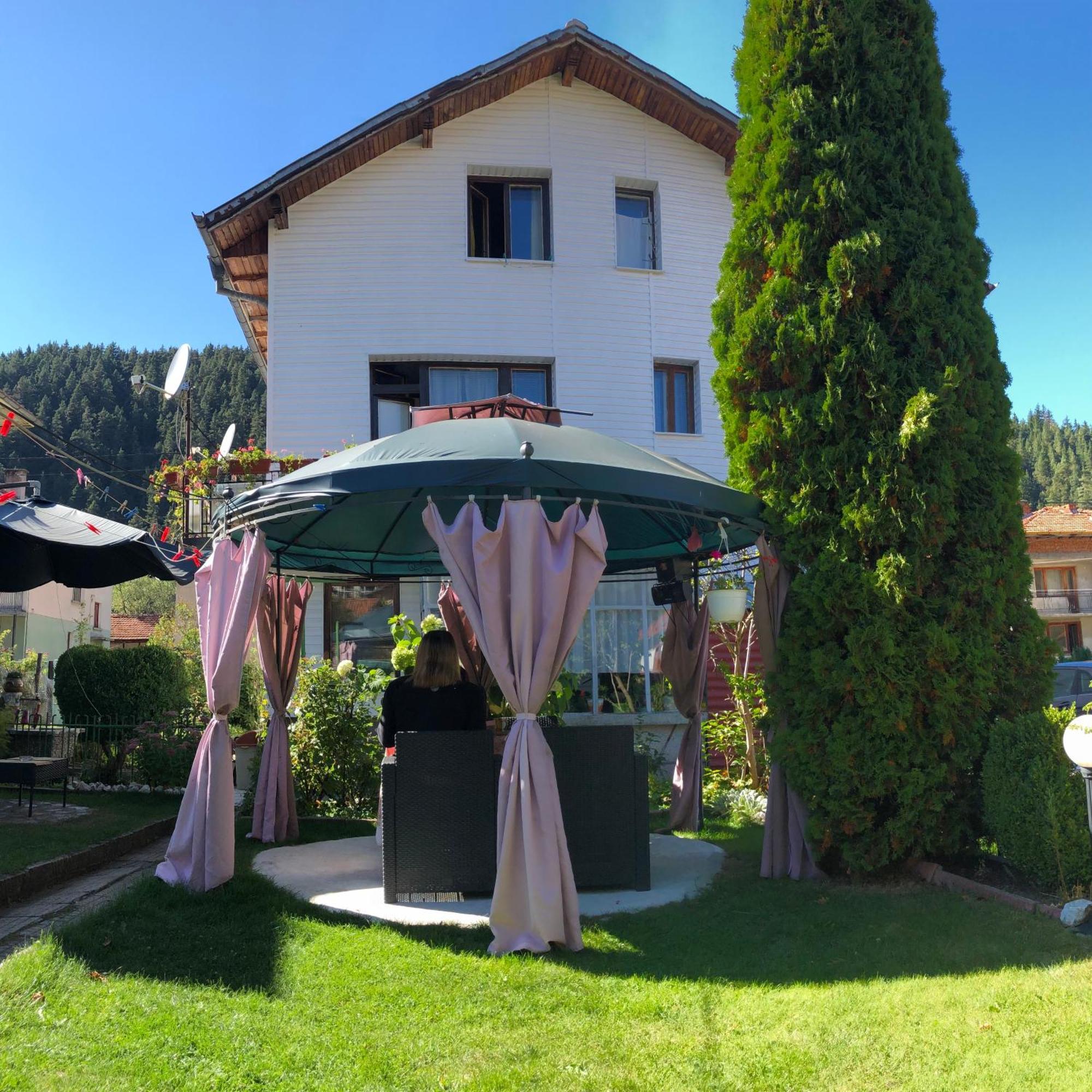 Niya Guest House Beli Iskar Bagian luar foto
